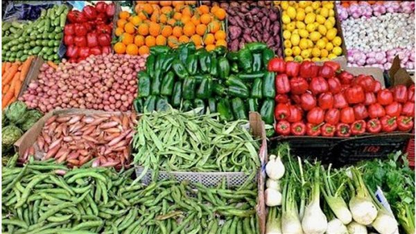 سعر الخضار اليوم، انخفاض 5 أصناف وارتفاع الطماطم 2.5 جنيه