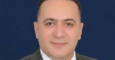 استجابة لشكاوى المواطنين بشأن إصلاح أعمدة الإنارة فى كفر صقر بالشرقية