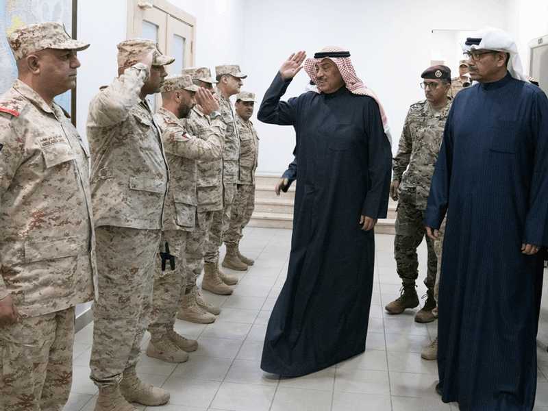 سمو ولي العهد يشيد بما يبذله أبطال القوات المسلحة من تضحيات كبيرة