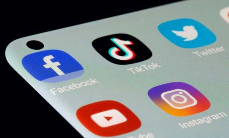ماليزيا تبدأ في تطبيق حظر استخدام وسائل التواصل للأطفال دون 16 عاما
