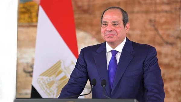 السيسي يشاهد فيلما تسجيليا عن مصنع الشركة الوطنية المصرية لصناعات السكك الحديدية "نيرك"