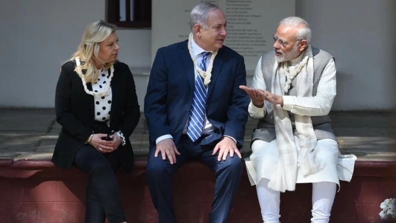 قُبيل زيارة مودي لإسرائيل.. الهند تطالب رعاياها بمغادرة إيران