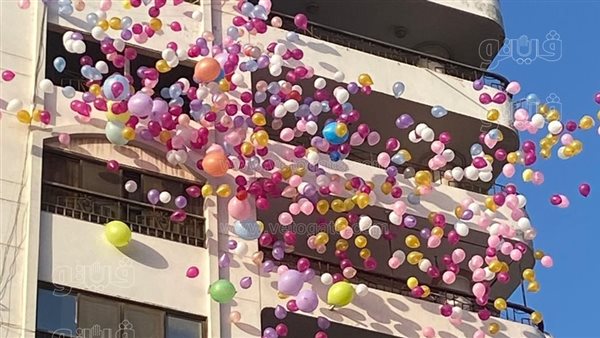أطلقوا شلال بالونات، أهالي بورفؤاد يرسمون البهجة على وجوه الأطفال في العيد (صور وفيديو)