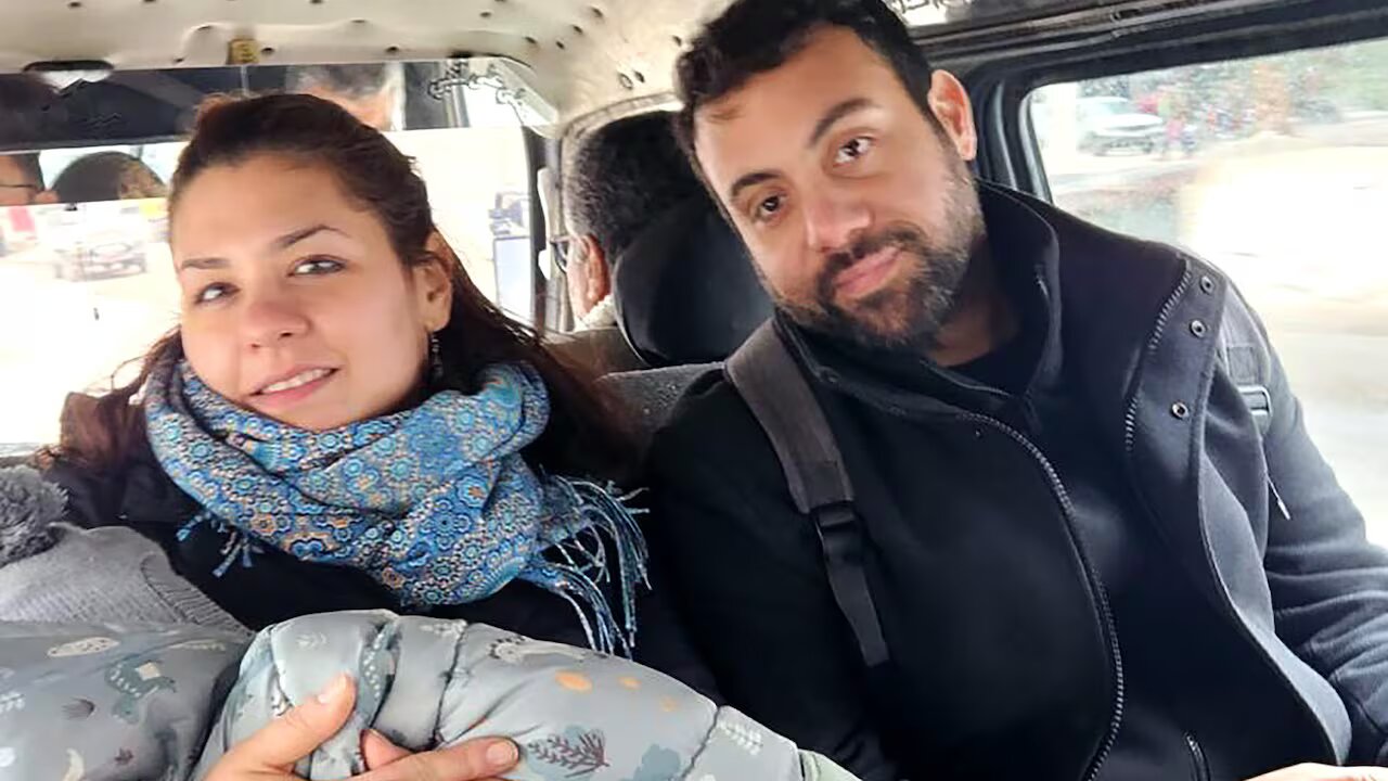 بعد أكثر من عام على سقوط الأسد.. كيف يرى العائدون من كندا سوريا اليوم؟