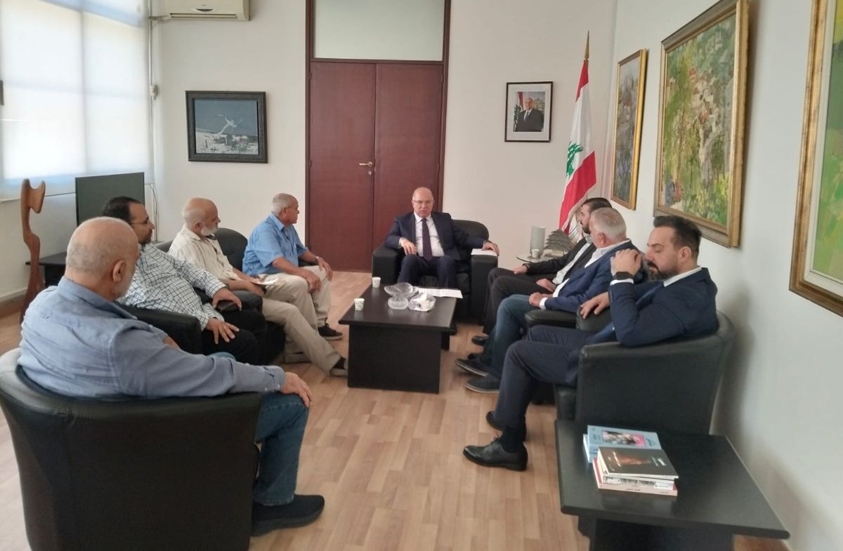 وزير العمل التقى المديرة الإقليمية في منظمة العمل الدولية ووفدا من كهرباء قاديشا
