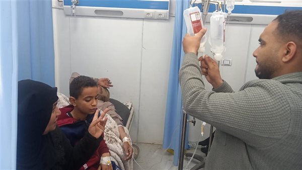 تسمم 61 شخصًا بمشروب "البوظة" في سوهاج: ضبط البائع وإحالة الواقعة للنيابة