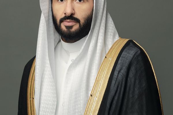 وزير العدل يعتمد 12 تعيينًا قياديًا ضمن مسار تمكين الكفاءات الوطنية وتعزيز النضج المؤسسي