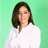 مطر وضياع.. واقتراب من ذاكرة رمادية