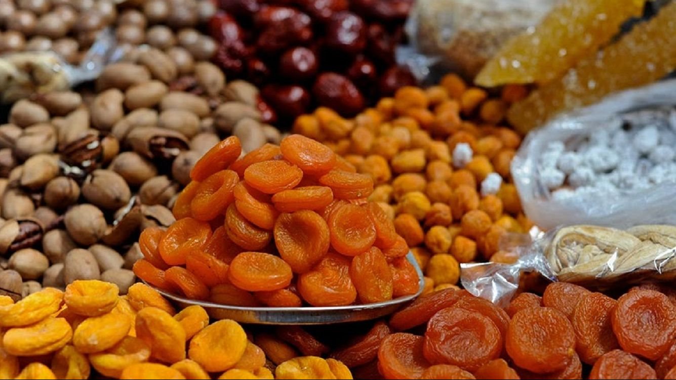 بتخفيضات تصل لـ 40%.. أسعار ياميش رمضان بمنافذ وزارة الزراعة