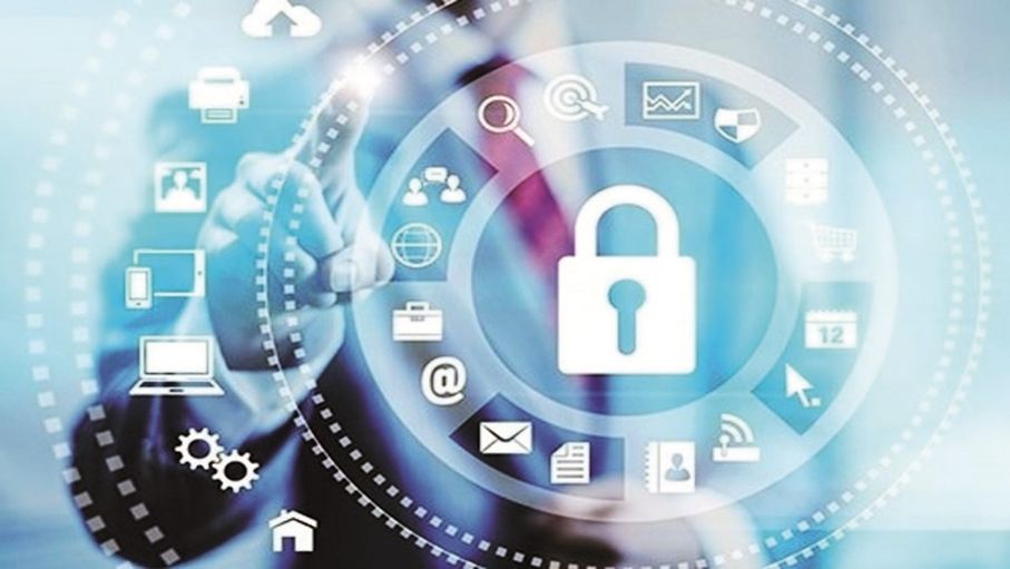 توجه لحجب الإعلانات السيئة وتحديد أعمار مستخدمي منصات التواصل