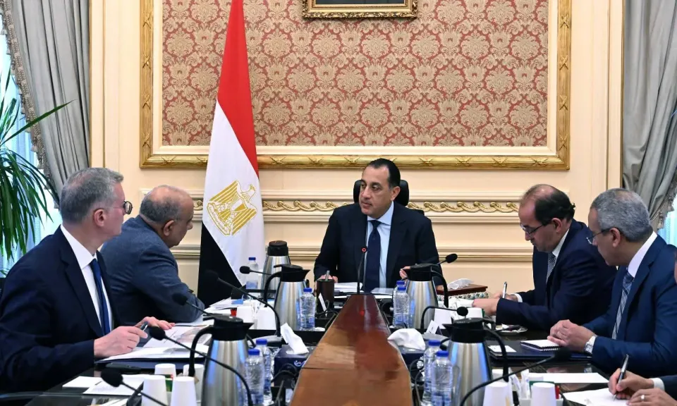 مدبولي يتابع تأمين الوقود والكهرباء.. وتحركات عاجلة لتعزيز مخزون الطاقة والتوسع بالطاقة النظيفة
