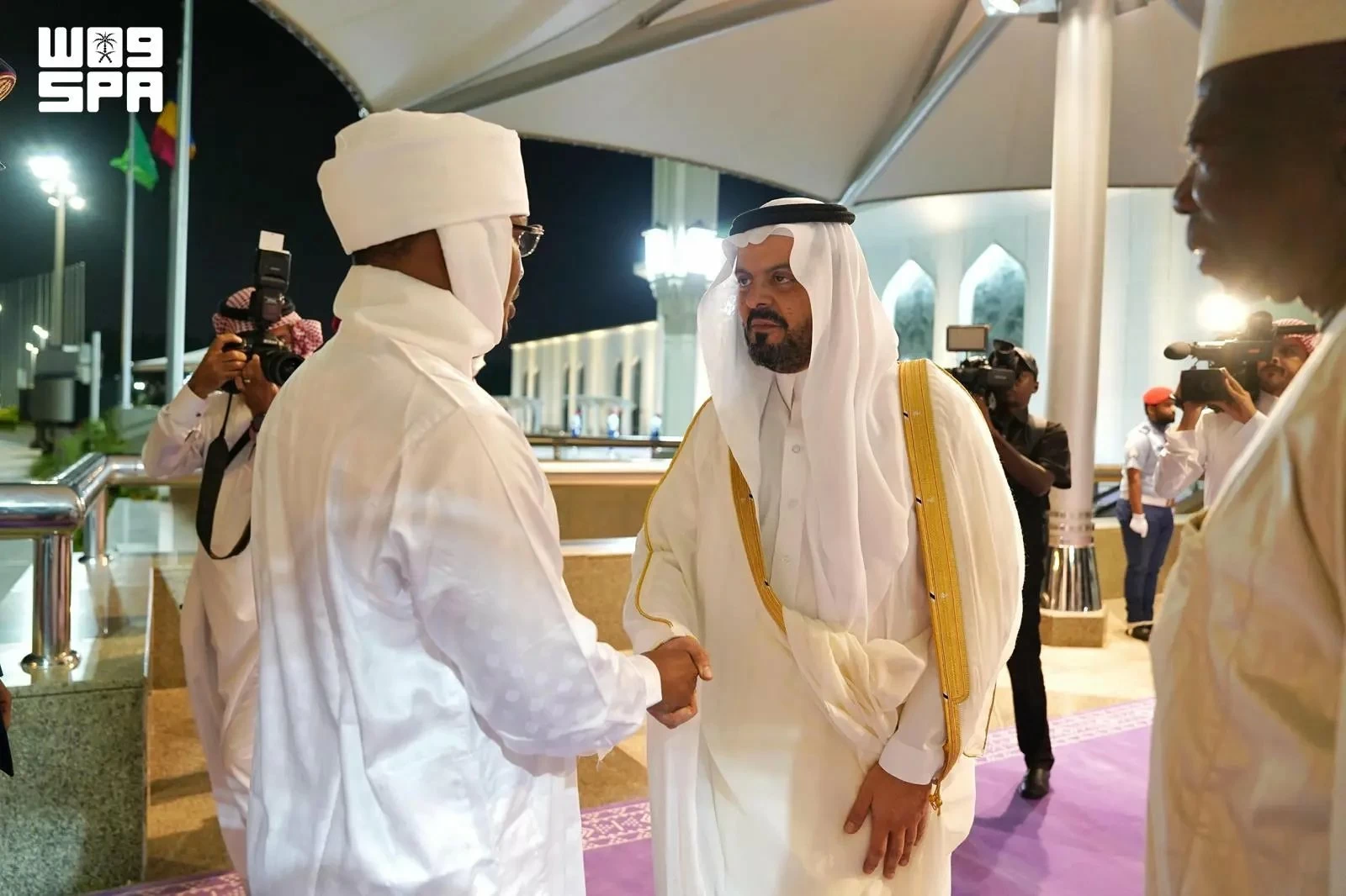 الرئيس التشادي يصل إلى جدة