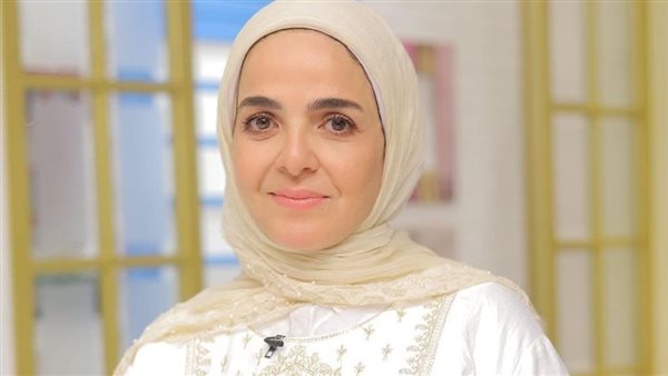 علشان نصحى بدري، منى عبد الغني تشيد بقرار الغلق المبكر