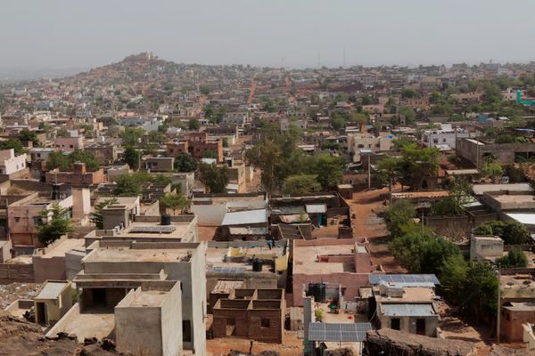 مقتل ثلاثة مدنيين في هجوم استهدف قافلة عسكرية شمال غانا