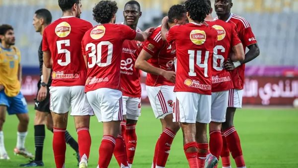 الشناوي يعود وزيزو يظهر في قائمة الأهلي قبل قمة الزمالك المرتقبة بالدوري