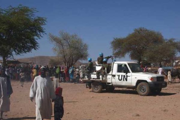 القاهرة الإخبارية: الأوضاع في إقليم دارفور كارثية والآلاف يعانون جراء الحرب