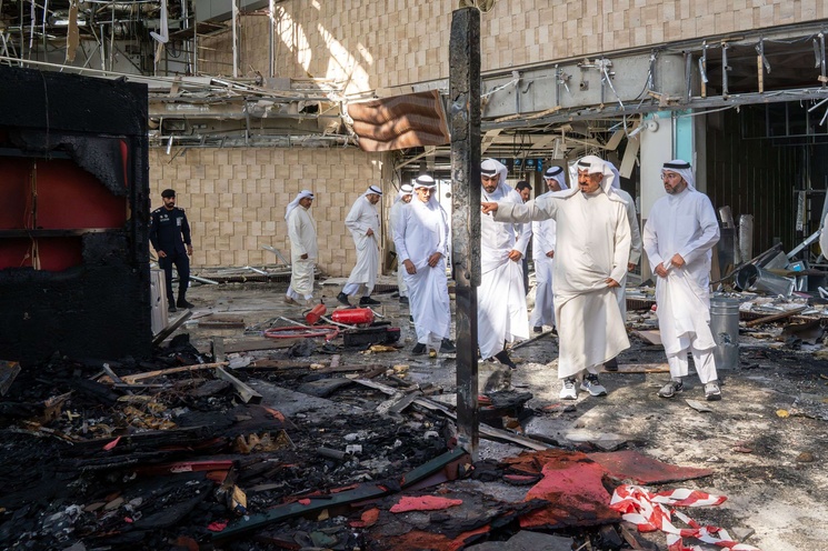 الكويت تعتقل سائقا صوّر الهجوم الصاروخي الإيراني وتسبب في حادث تصادم- (فيديو)
