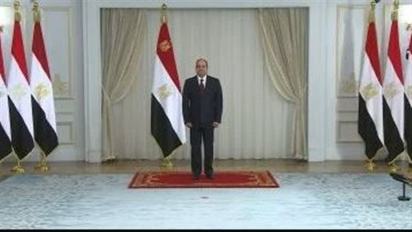الوزراء الجدد يؤدون اليمين الدستورية أمام الرئيس السيسي (فيديو)