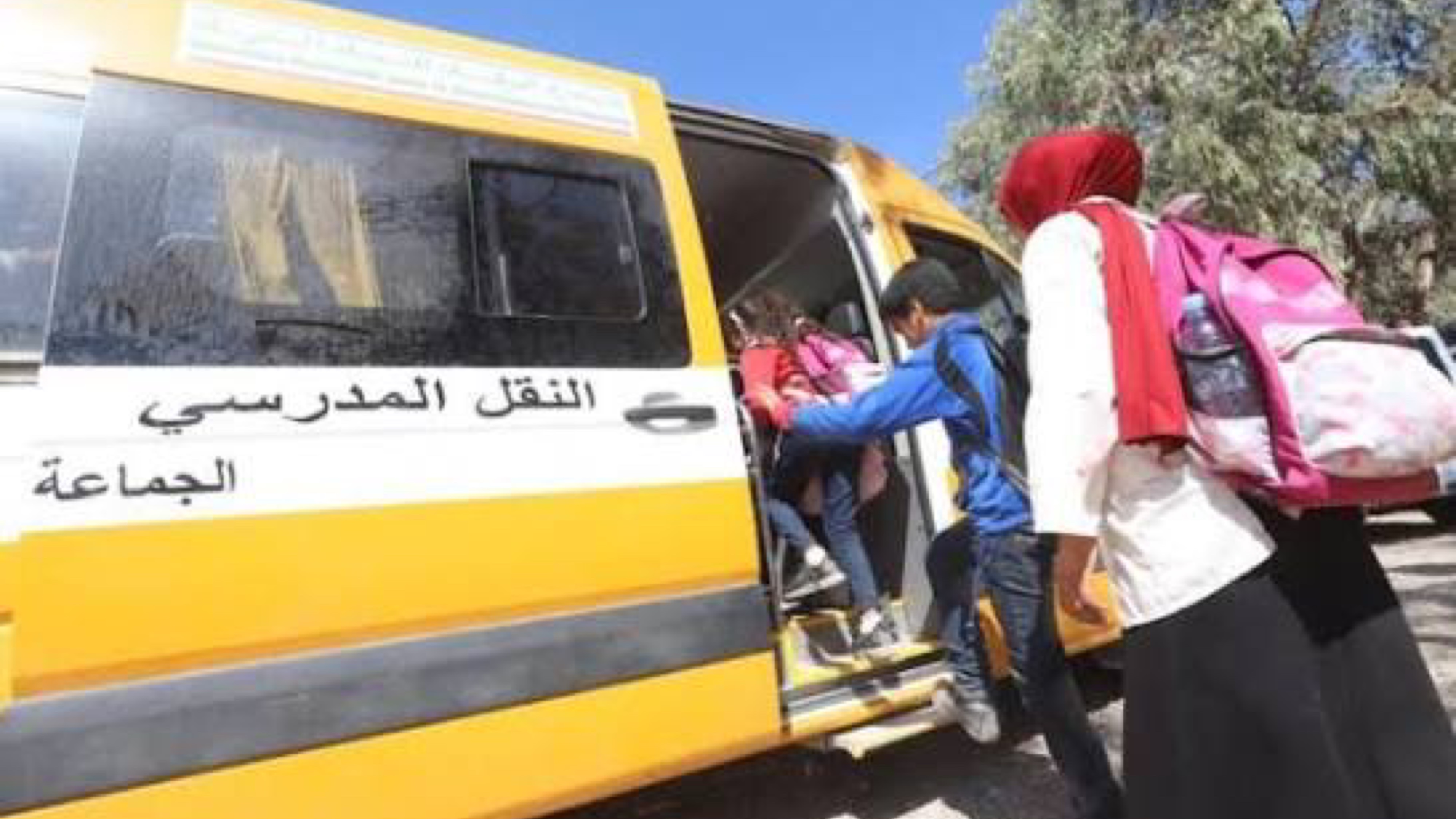 دعم المحروقات.. برلماني يسائل وزير النقل والتعليم حول “إقصاء” النقل المدرسي