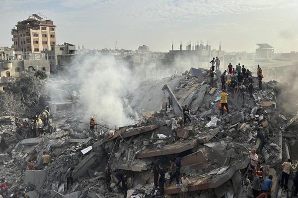 استشهاد 4 فلسطينيين وإصابة 16 آخرين في غارات إسرائيلية على قطاع غزة
