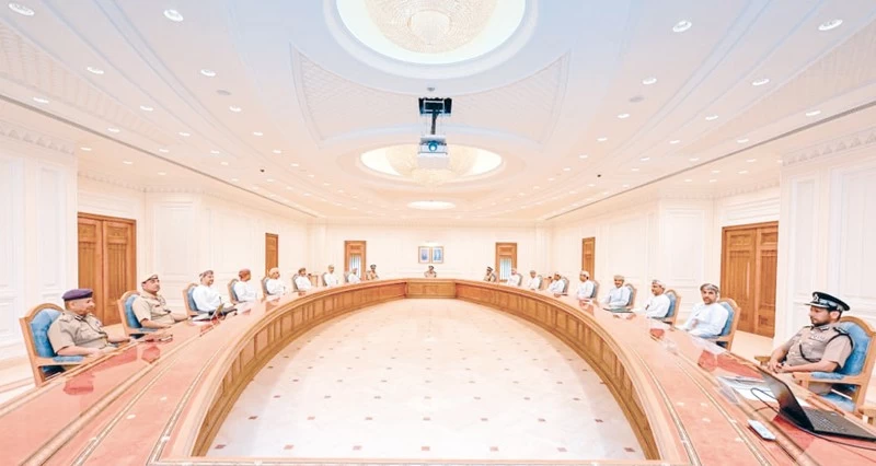مناقشة تطوير كفاءة المنظومة الوطنية لإدارة الحالات الطارئة