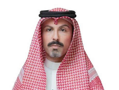 الحمود يشكر القيادة بعد تعيينه نائباً لمحافظ البنك المركزي للشؤون الفنية