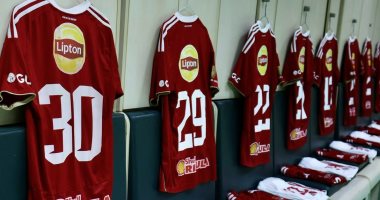 شاهد غرفة ملابس الأهلى قبل مباراة سموحة فى الدورى