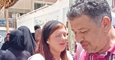 فرحة طلاب الثانوية العامة بكفر الشيخ لسهولة مادة اللغة الإنجليزية