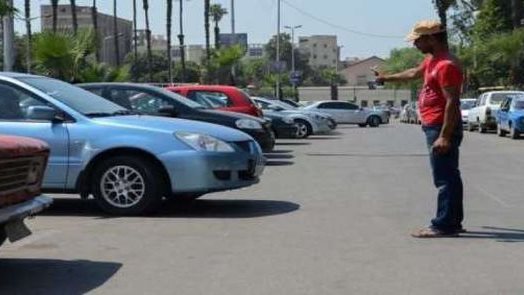 انتظار المركبات.. ضوابط جديدة لتحصيل الرسوم وإنهاء الإتاوات العشوائية