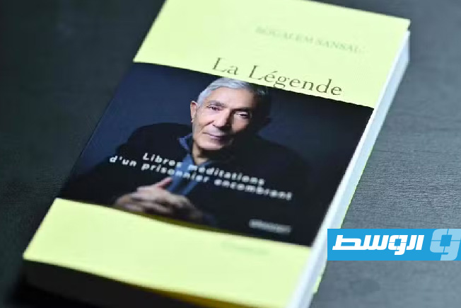 بوعلام صنصال يروي تفاصيل سجنه في كتاب ويفجر أزمة في دور النشر الفرنسية