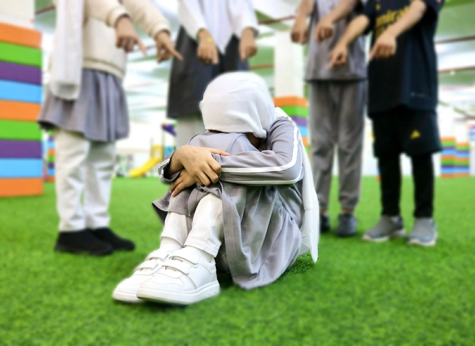 سنغافورة تقرّ «عقوبة الجلد» لطلاب المدارس