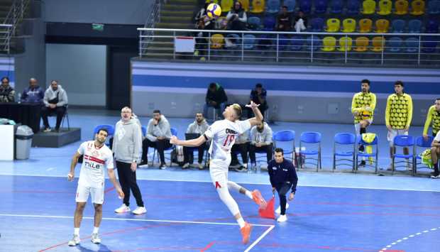 الزمالك يرد على تصريحات ياكوفليف: عقده مستمر ومستحقاته مؤجلة وفق الجدول