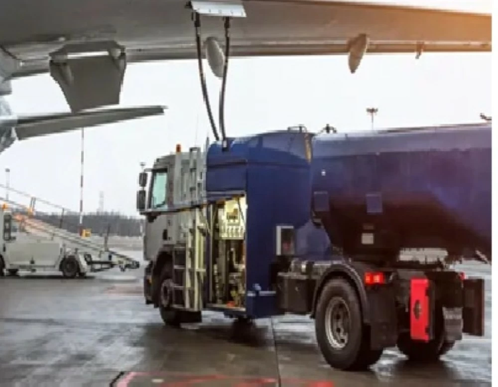 من المقلاة إلى السماء.. هل تُحلّق طائرات روسيا بزيت المطاعم؟