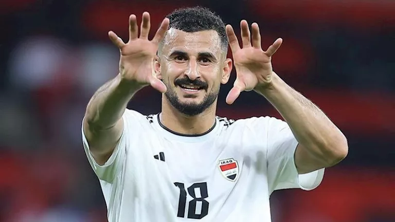 مدرب العراق يطالب ببناء تمثال لأيمن حسين بعد التأهل للمونديال (فيديو)