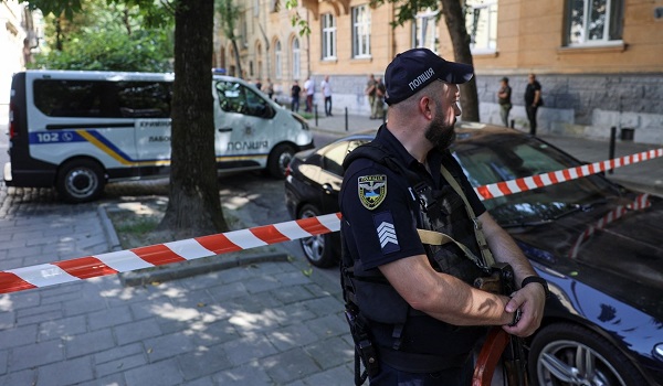 كييف.. مقتل 5 أشخاص وإصابة 15 آخرين في حادث إطلاق نار
