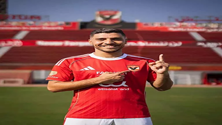 محمد شريف يخطط للرحيل في الصيف