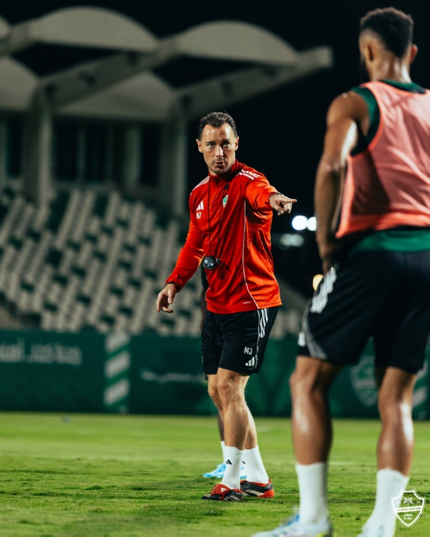 النصر والأهلي.. محطة رئيسة نحو حسم لقب الدوري