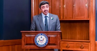 عبد الله بن زايد يتلقى اتصالا هاتفيا من لافروف
