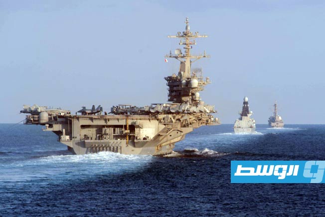 الحرس الثوري الإيراني يبدأ مناورات عسكرية في مضيق هرمز