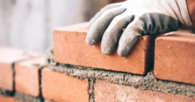 اشتراطات بقانون البناء لحماية العقارات ضد المخاطر للحصول على الترخيص