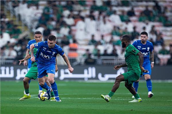 نهاية مباراة الهلال وأهلي جدة بالتعادل واللجوء لوقت إضافي