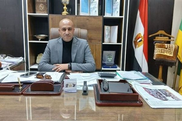 رئيس جهاز "الشروق" يؤكد بدء العمل بمواعيد الإغلاق الجديدة للمحال والمطاعم