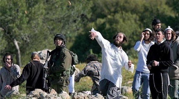 إصابة فلسطينيين واعتقال 4 آخرين في اعتداء للمستوطنين وقوات الاحتلال بمحيط "الخان الأحمر"