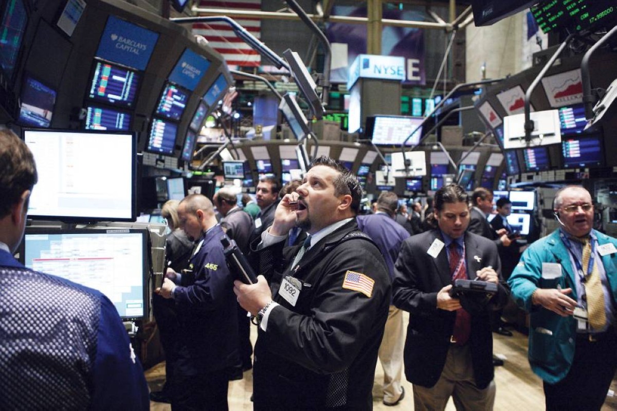 ضبابية رسوم ترامب تضغط على «وول ستريت»