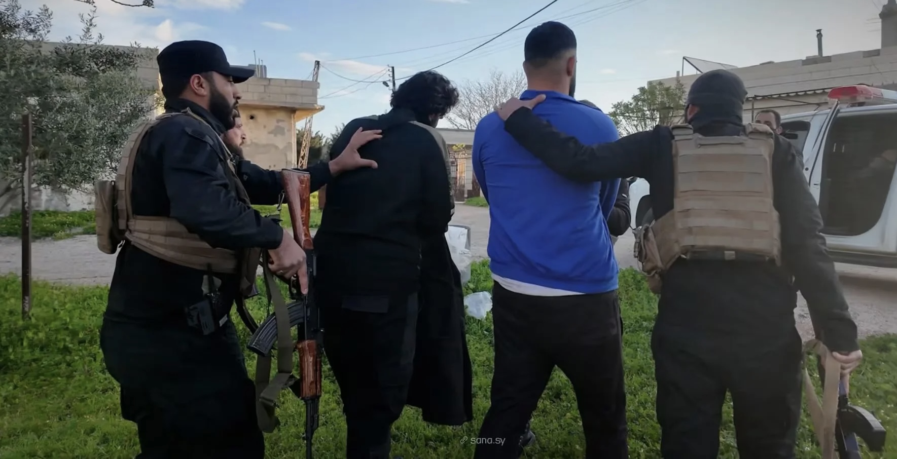 سوريا : تفكيك “خلية إرهابية” واعتقال 5 من عناصرها