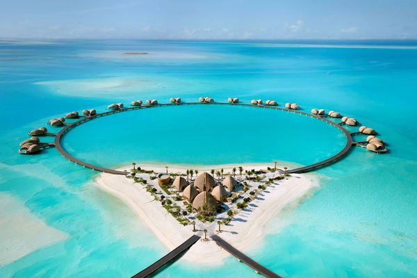 مزيج استثنائي يجمع بين سكون الاسترخاء وتجدد النشاط بالوجهات البحرية