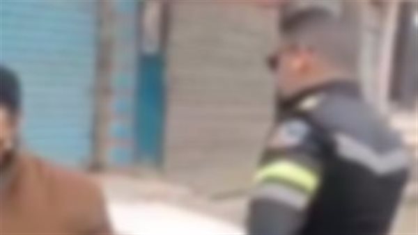الأمن يكشف ملابسات فيديو تضرر مواطن من ضابط مرور بالفيوم