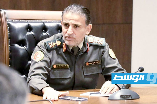 النمروش يترأس اجتماعًا موسعًا لمعالجة ملفات مرتبات العسكريين