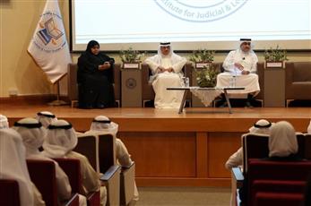 السميط: تكويت القضاء أولوية وإطلاق برنامج متخصص في القانون الدولي الإنساني لتأهيل وكلاء النيابة