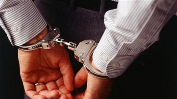 غدر الصحاب، شاب ينهي حياة صديقه بـ"طلقة خرطوش" في رأسه بالإسماعيلية